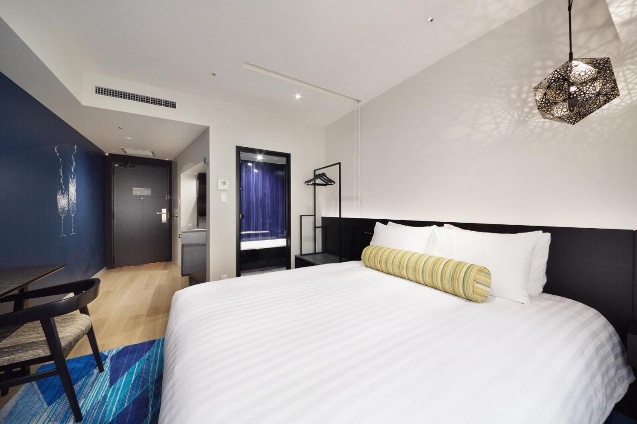 Osaka Excel Hotel Tokyu Экстерьер фото